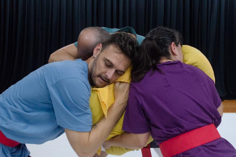 Performance Mafagafos terá sessões de estreia gratuitas no CEU das Artes