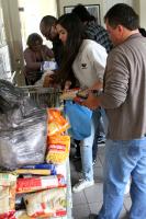 Asilo Dom Bosco recebe alimentos arrecadados no Festival de Msica
