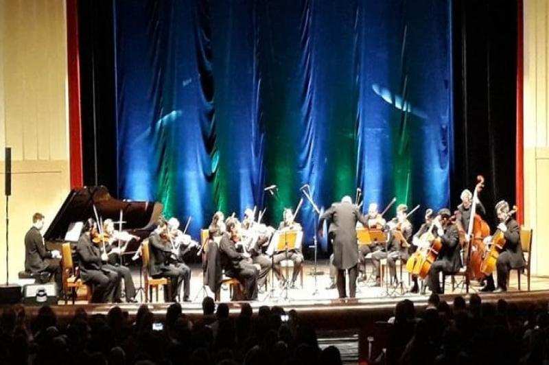 Orquestra de Câmara de Blumenau apresenta-se gratuitamente no Teatro Municipal de Itajaí 