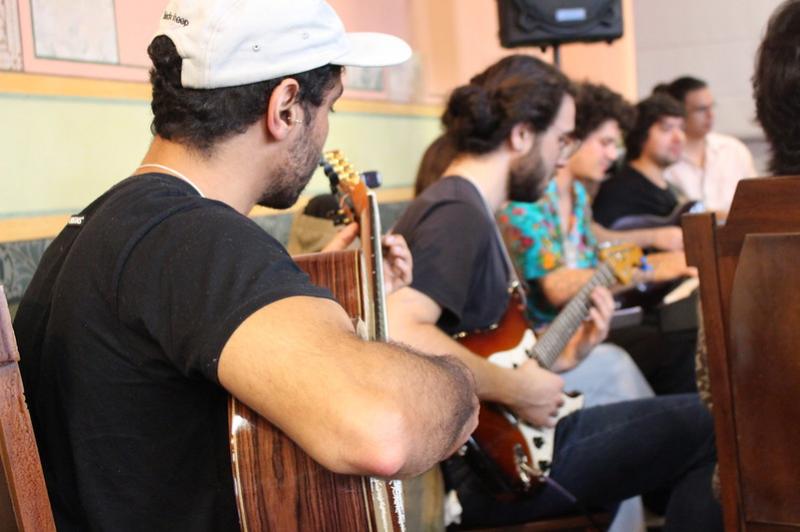 Apresentações e show do grupo Confluência encerram o Festival de Música nesta sexta-feira (08)