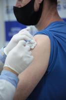 Trabalhadores industriais com 40 anos ou mais poderão se vacinar contra Covid-19 na quinta-feira (22)