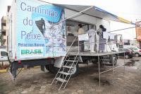 Caminhão do Peixe inicia agenda de agosto pela Vila Operária