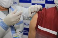 Vacinação contra Covid-19 segue disponível nas unidades de saúde e Centreventos