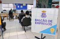 Itajaí tem 1,3 mil vagas abertas no Balcão de Empregos