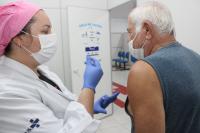 Confira o funcionamento das salas de vacina de Itaja