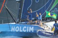 Lder da The Ocean Race, equipe Holcim-PRB  a segunda a chegar em Itaja 