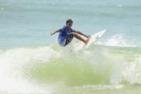 Festival de surfe movimenta o fim de semana na Praia Brava 
