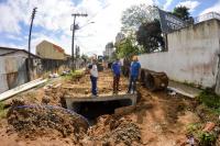 Iniciadas as obras de drenagem na rua Lico Amaral