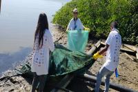 Juntos pelo Rio retira nove toneladas de resduos dos rios da regio